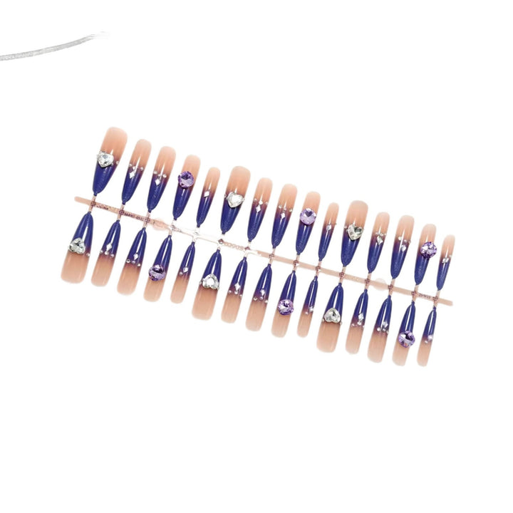 Artificial nails with elegant pendant motif Bowlift