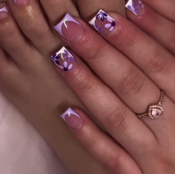 Floral Pattern Nail Art Set Bowlift