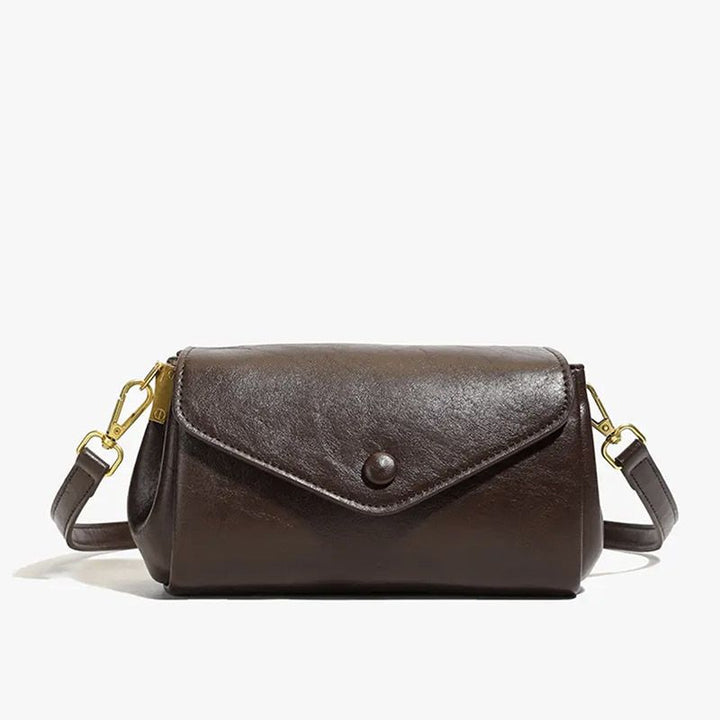 Elegant Envelope Clutch Bowlift