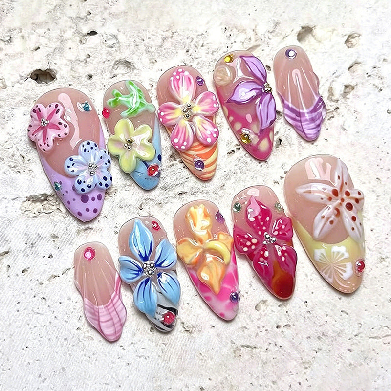 Artificial nail set with blooming 3D flower accents Bowlift