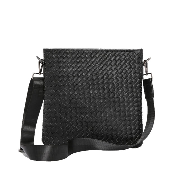 Trendy Crossbody Bag Made of Woven Material Bowlift