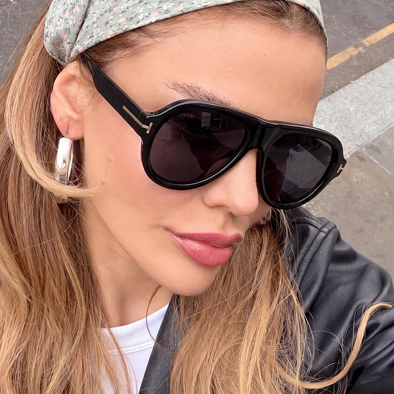 Women's oversized glasses Bowlift