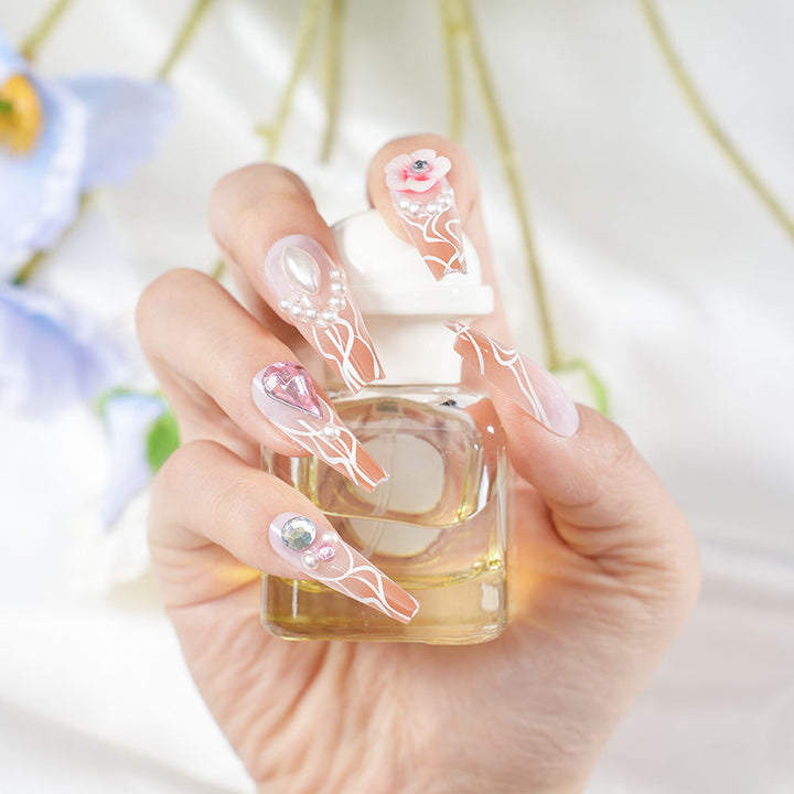 Decorative Art Press-On Nails Bowlift