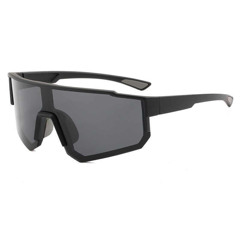 Ladies sporty safety glasses with innovative, wide frame and polarized lenses Bowlift