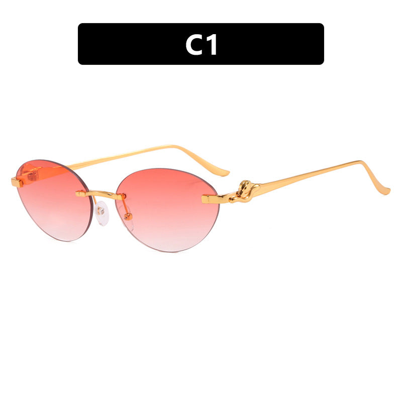Women's round sunglasses with elegant, semi-transparent frame and fashionable details Bowlift