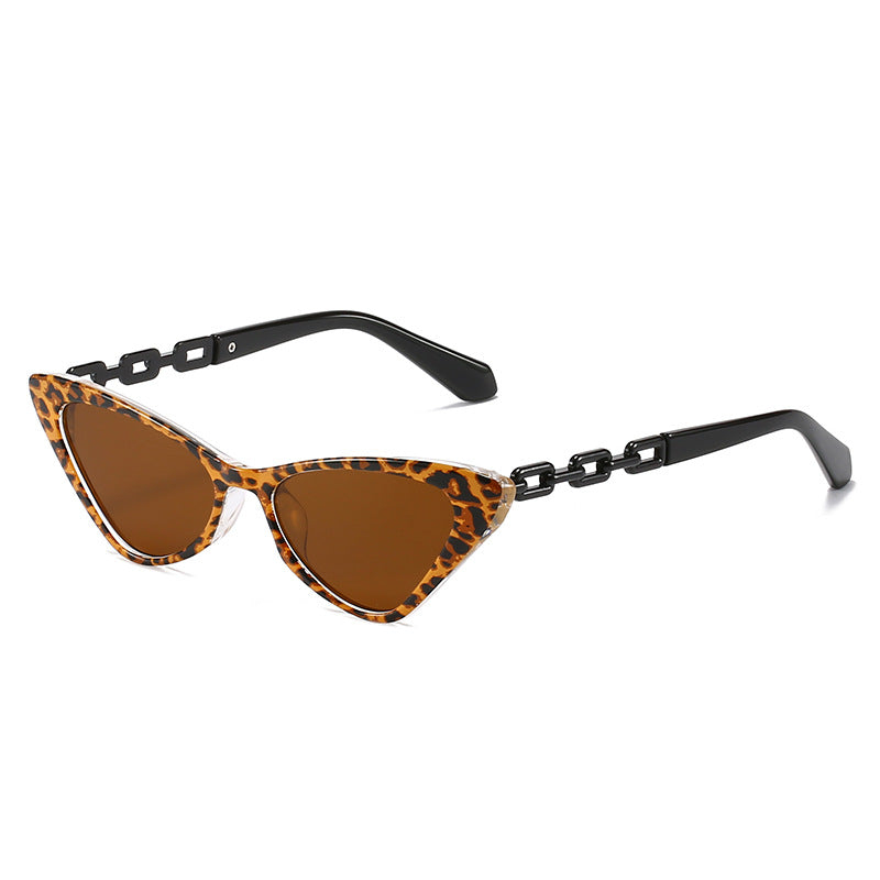 Women Cat-Eye Sunglasses with Stylish Chain Accents Bowlift
