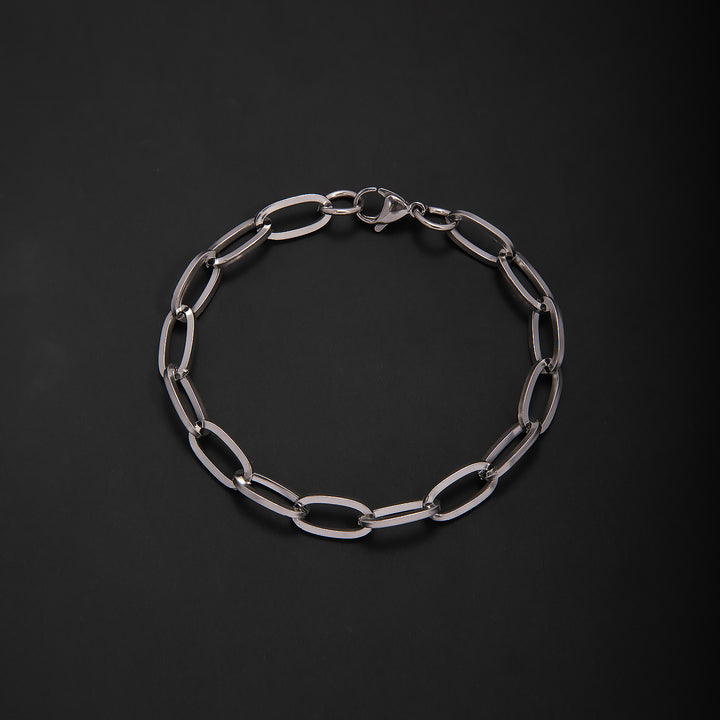 Contemporary Link Chain Necklace Bowlift