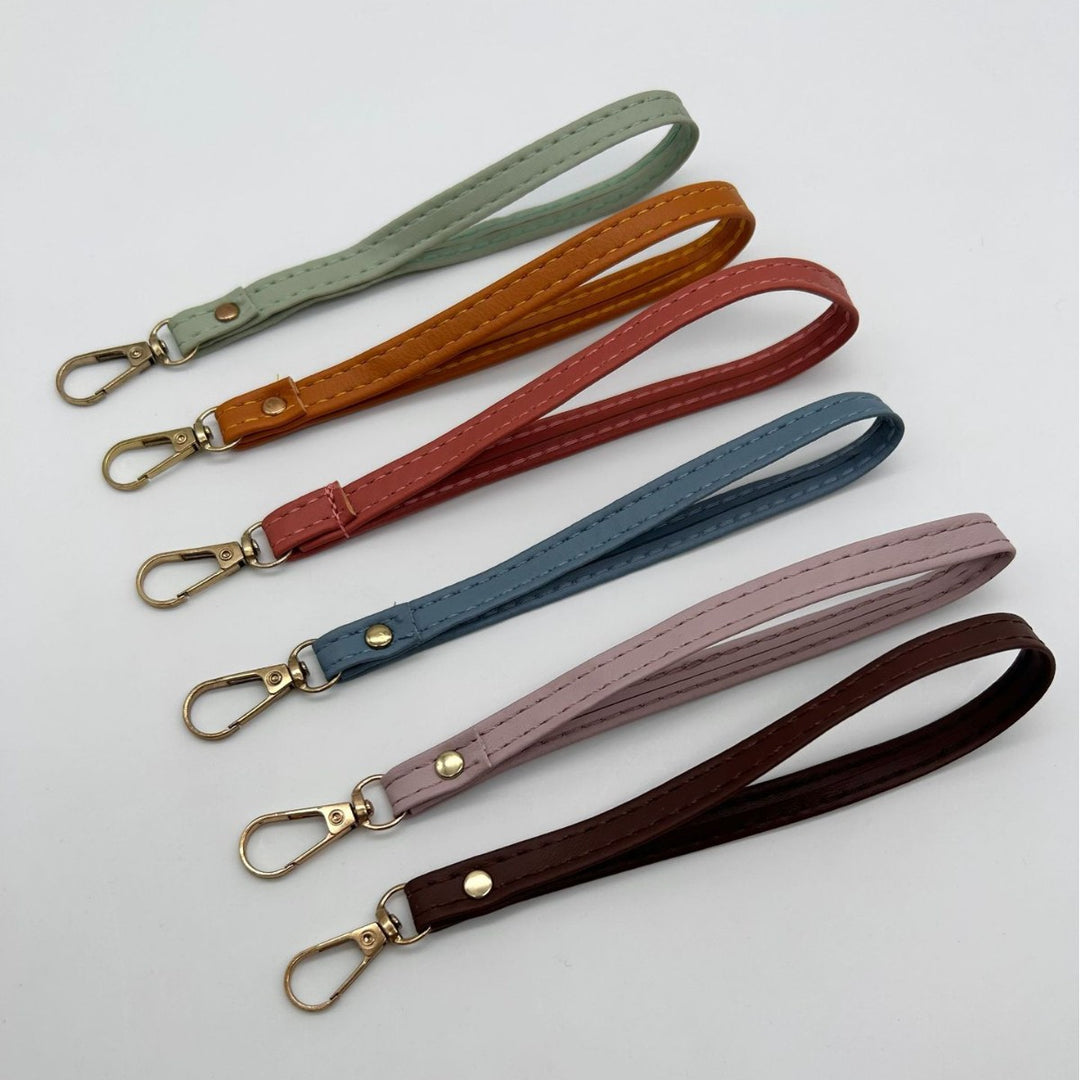 Durable Leather Keychain Bowlift