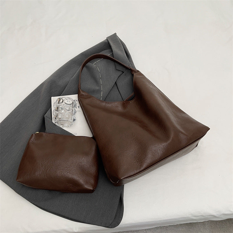 Minimalist Leather Tote Bowlift