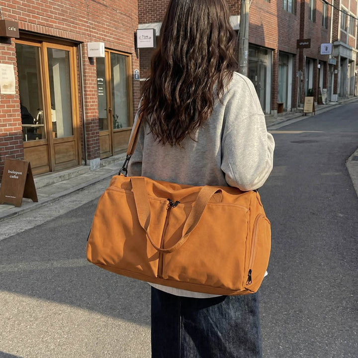 Multifunctional Sports and Travel Bag Bowlift
