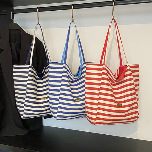 Casual Striped Beach Tote Bowlift