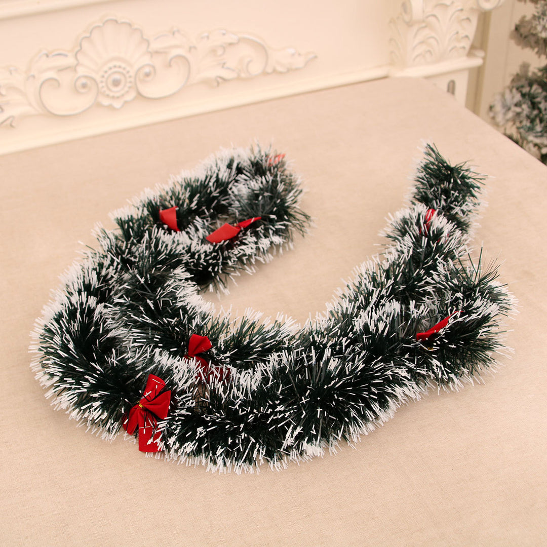 Holiday Tinsel Garland Bowlift