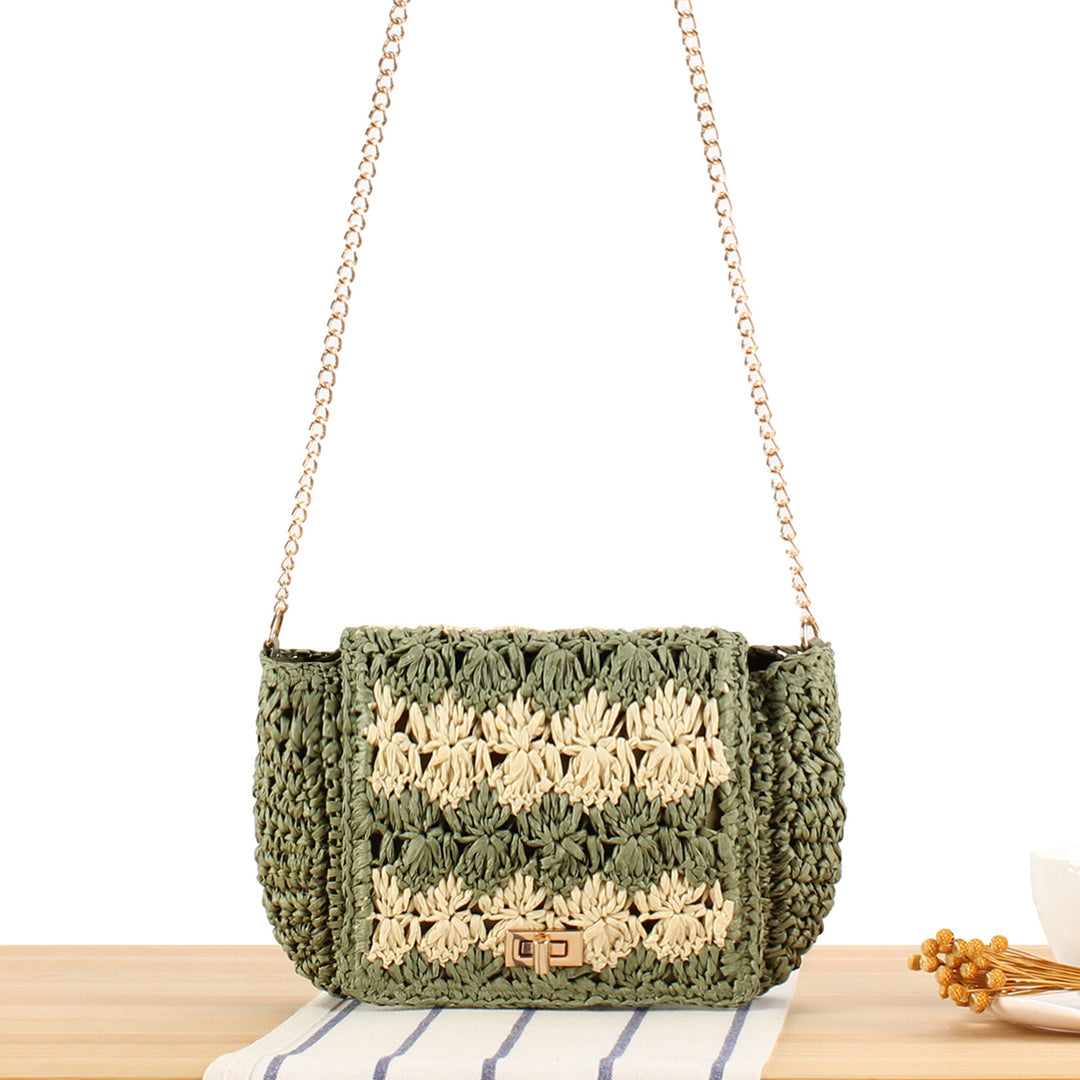 Shoulder bag made of handcrafted braided natural material with elegant closure Bowlift