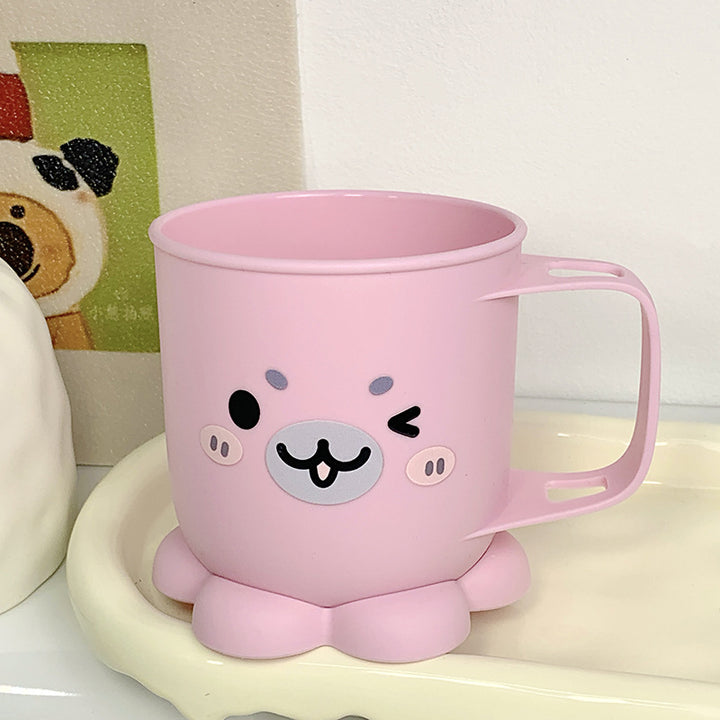 Cup with Cute Animal Design Bowlift