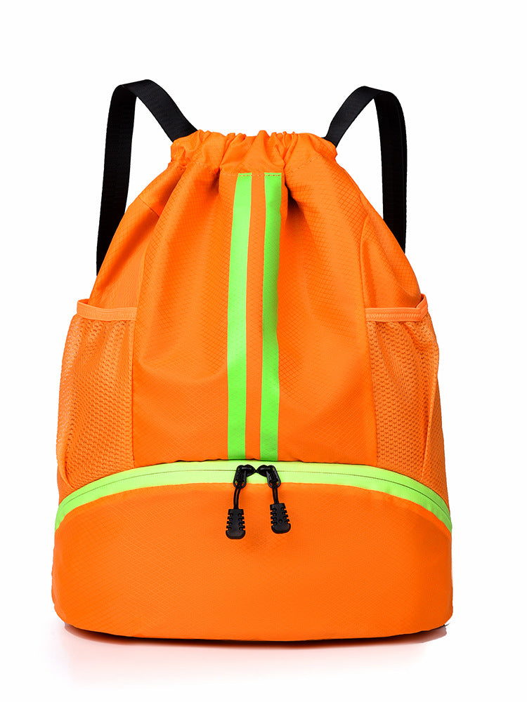 Sporty training backpack with breathable mesh sides and elastic drawstring Bowlift