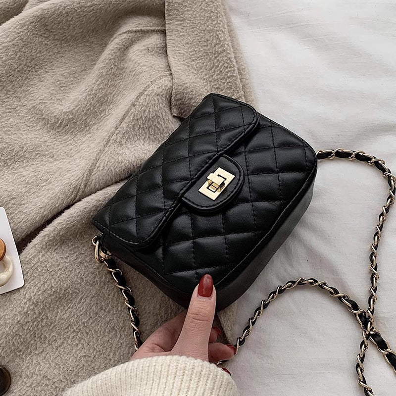 Quilted Crossbody Handbag Bowlift