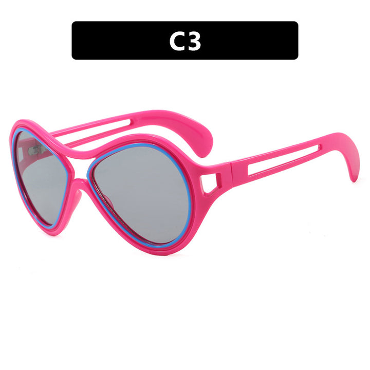 Women's vintage-inspired sunglasses with distinctive frame and UV protection Bowlift