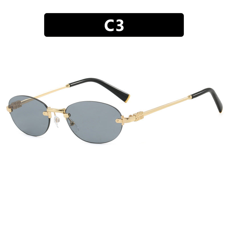 Women's fashion sunglasses with oval frame and elegant accents Bowlift