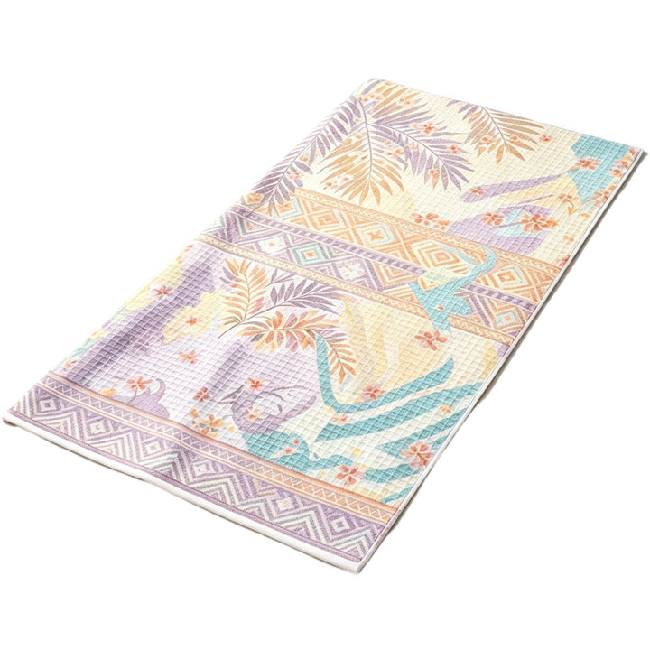Beach towel with tropical pattern and high-quality waffle texture Bowlift
