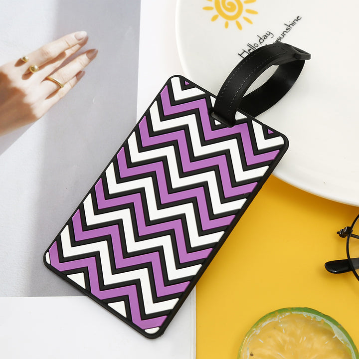 Women's Luggage Tag with Modern Zigzag Pattern Bowlift