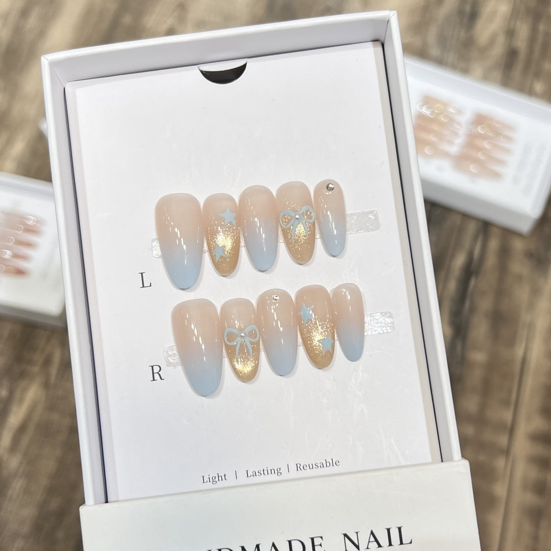 Decorative Press-On Nail Set with Glitter and Bow Accents Bowlift