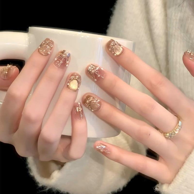 Glamorous Press-On Nail Set with Glitter Accents Bowlift
