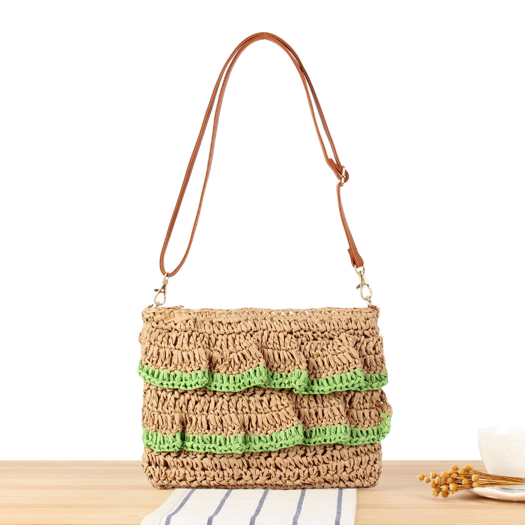 Trendy Handbag with Refinement Bowlift