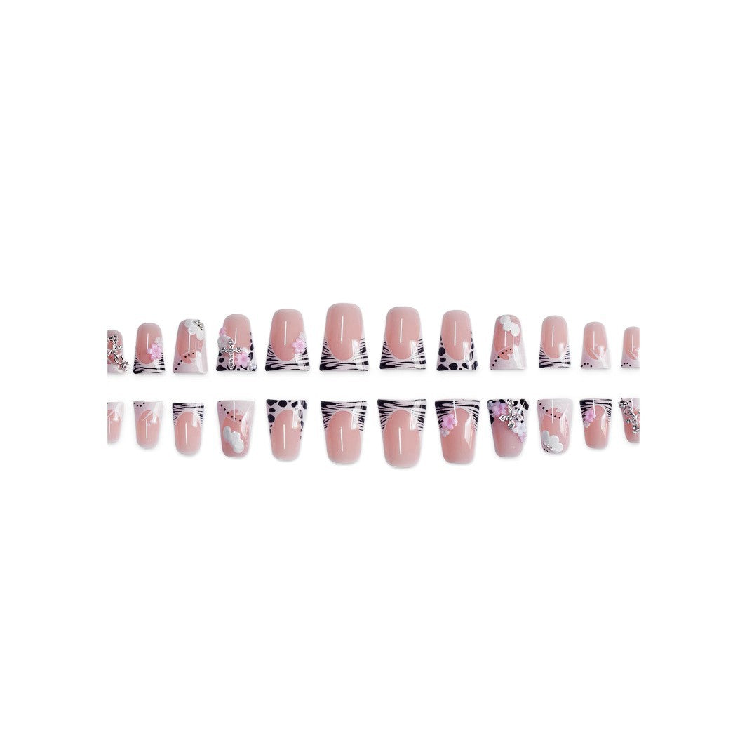 Artistic Sculpted Press-On Nail Enhancements Bowlift