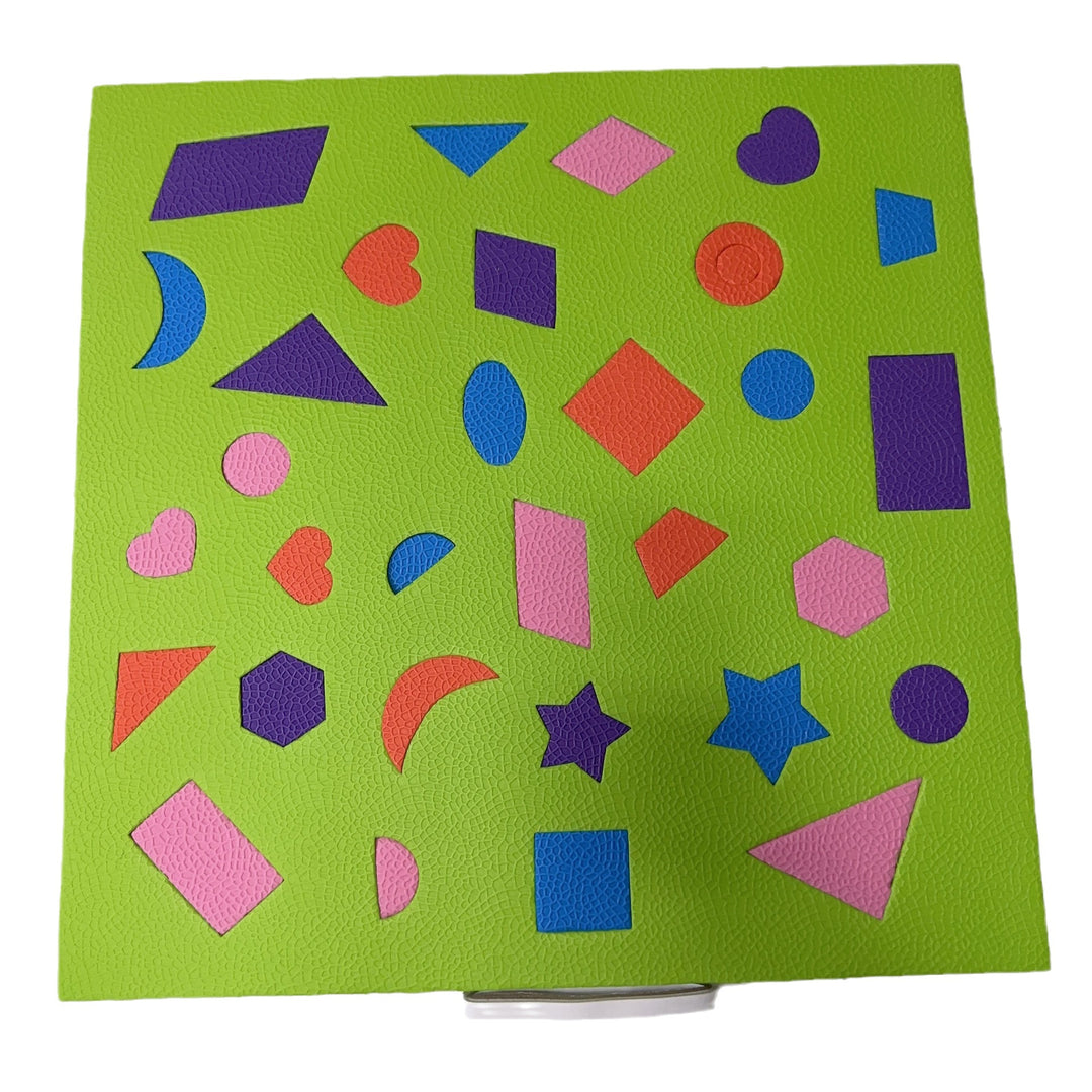 Learning play mat with animal motifs Bowlift