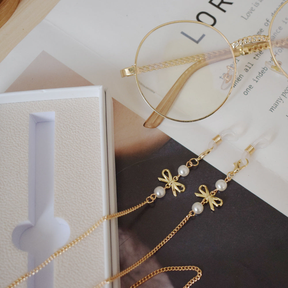 Elegant Pearl-Accented Eyewear Chain Bowlift 1786692339