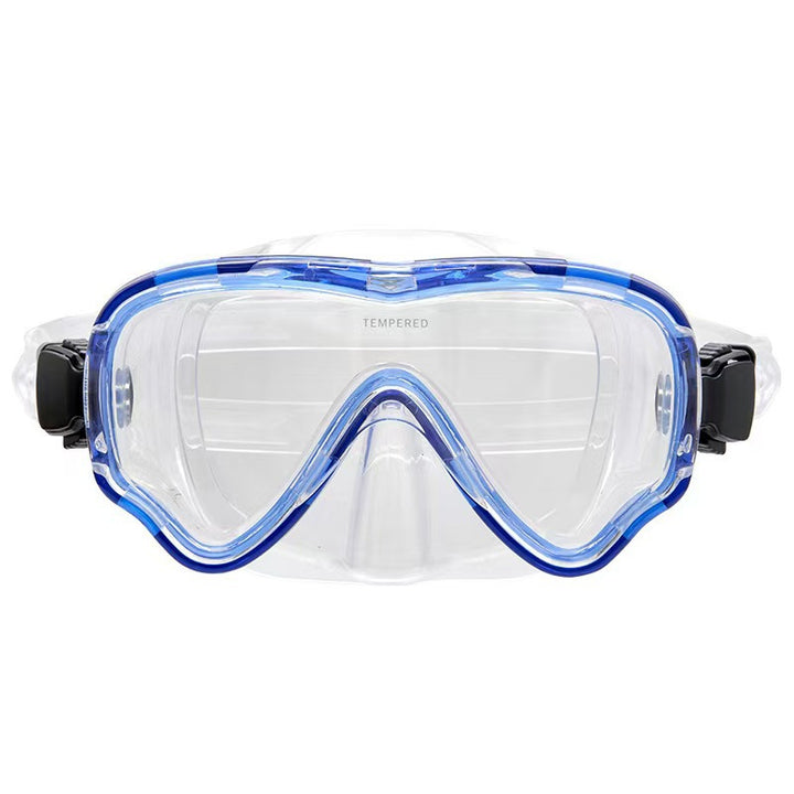 Diving mask with curved field of view and flexible silicone frame Bowlift