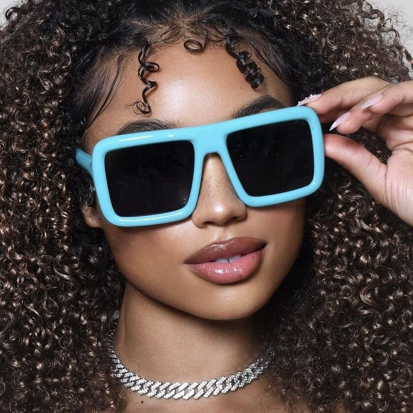 Women's fashionable sunglasses in trendy oversized design Bowlift