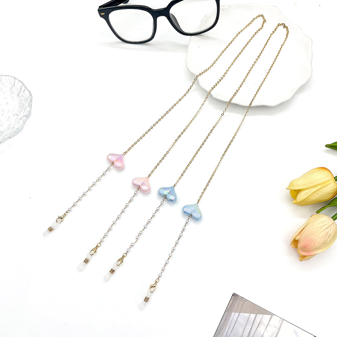 Heart-Detail Eyewear Chain Bowlift