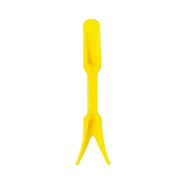 Carrot-shaped silicone kitchen trivet and coaster Bowlift