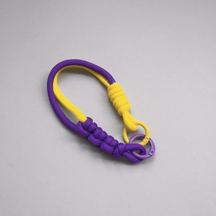 Paracord Keychain Holder Bowlift