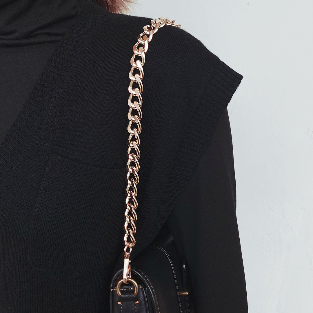 Statement Chain Necklace Bowlift