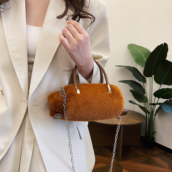 Plush handbag with animal design Bowlift
