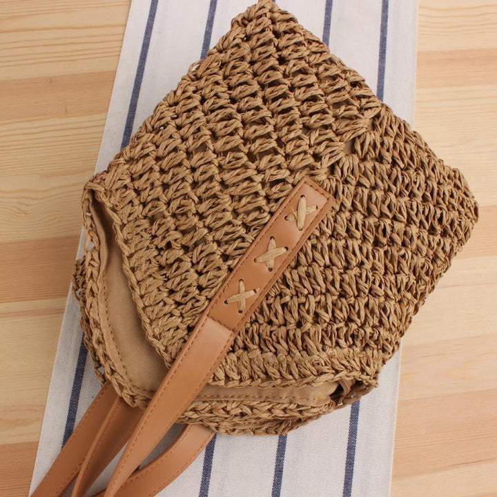 Generous straw shoulder bag with leather handles Bowlift