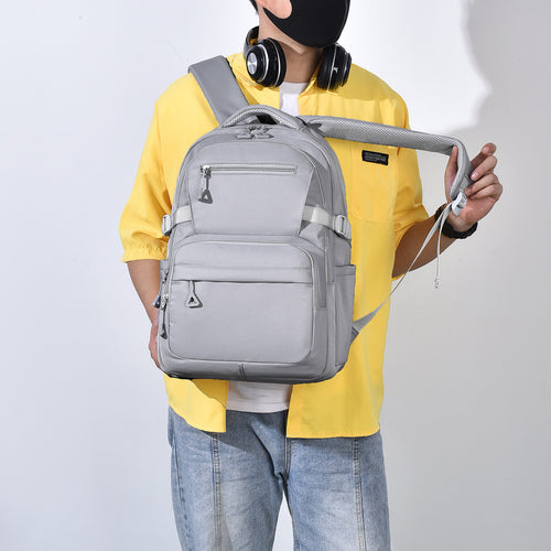 Multifunctional backpack with padded laptop compartment and optimal space distribution Bowlift