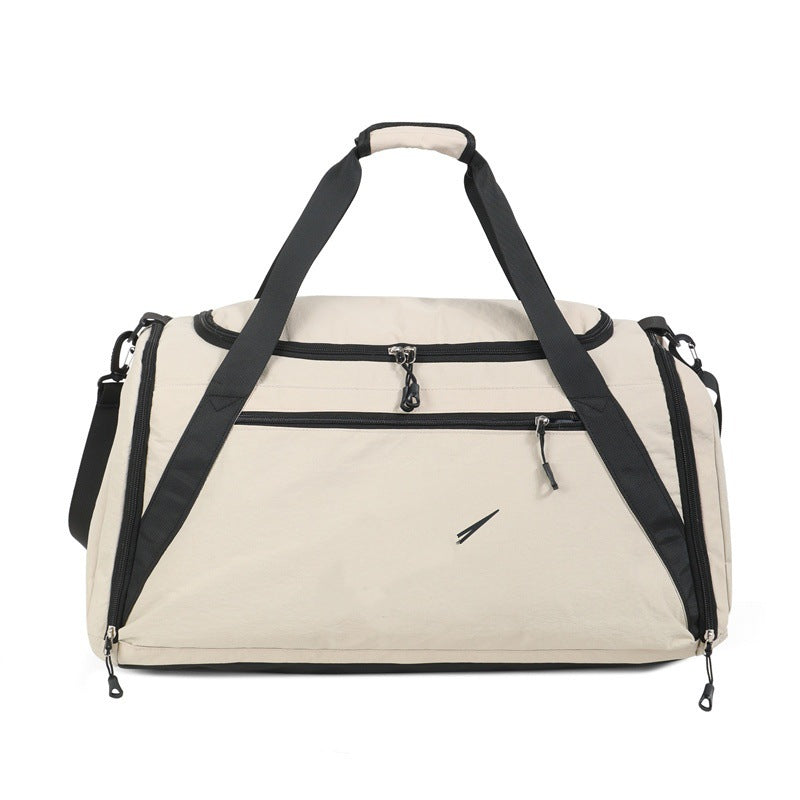 Durable sports travel bag with innovative storage Bowlift