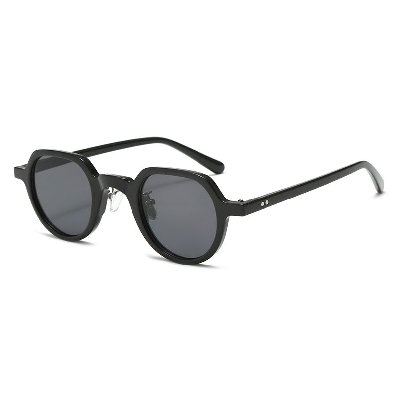 Women's round sunglasses with modern plastic frame and UV protection Bowlift
