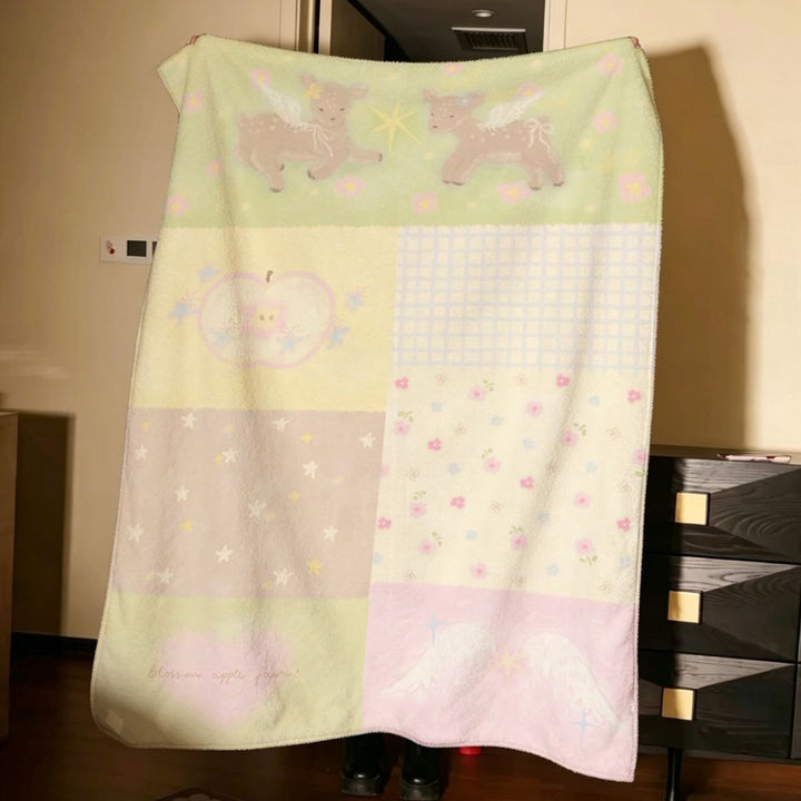 Cozy Decorative Blanket Bowlift