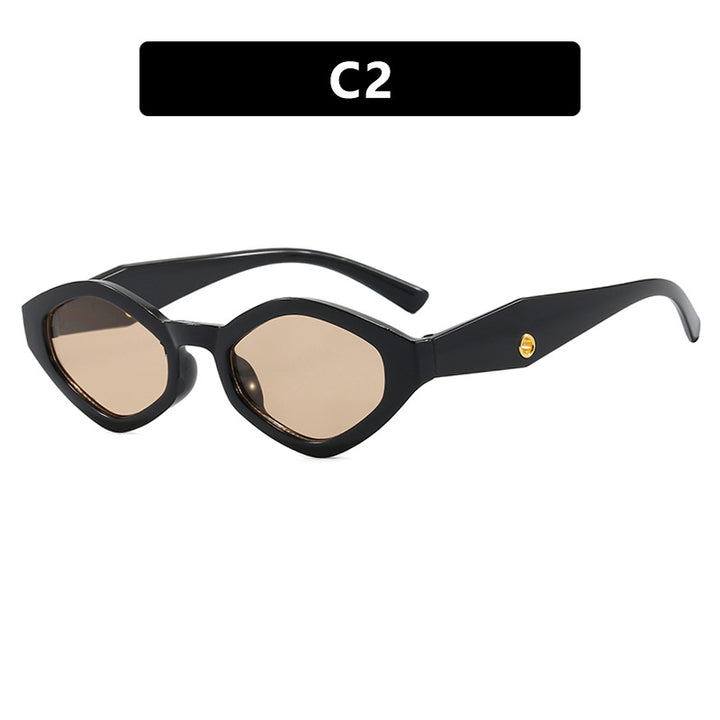 Women's fashionable sunglasses in striking butterfly design Bowlift