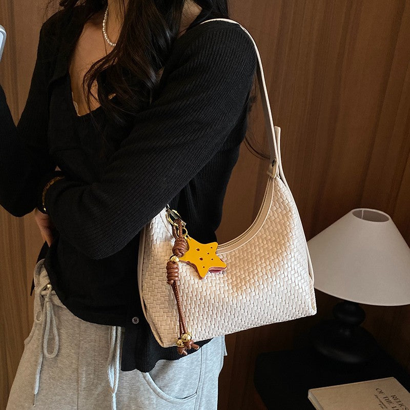 ven Leather Hobo Bag Bowlift