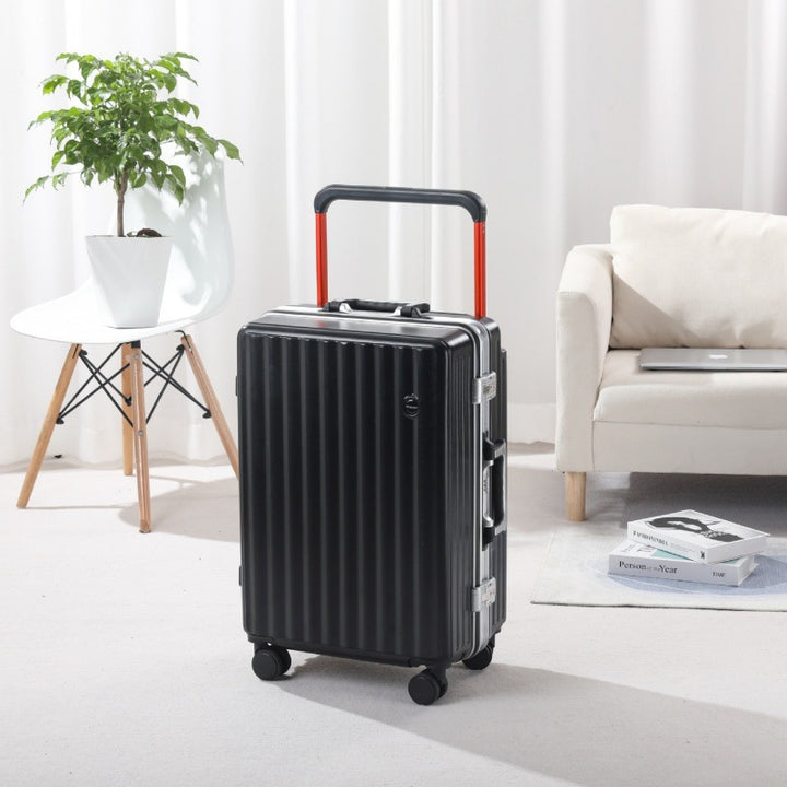 Compact Multi-Directional Spinner Luggage Bowlift