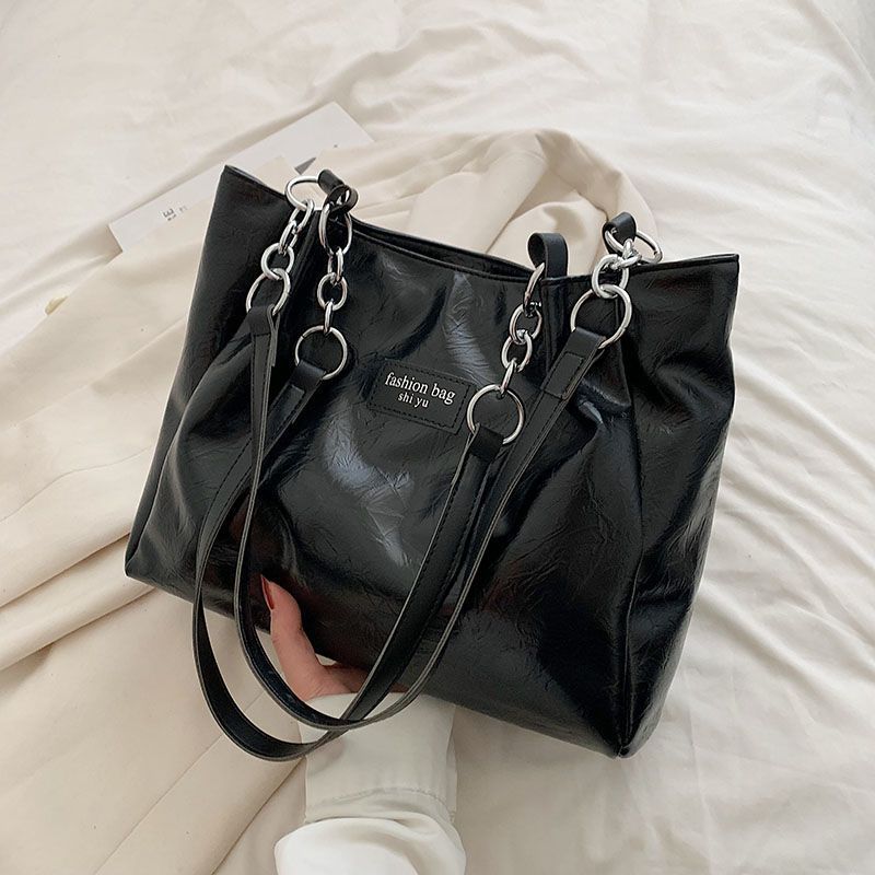 Chic Designer Tote Bag Bowlift