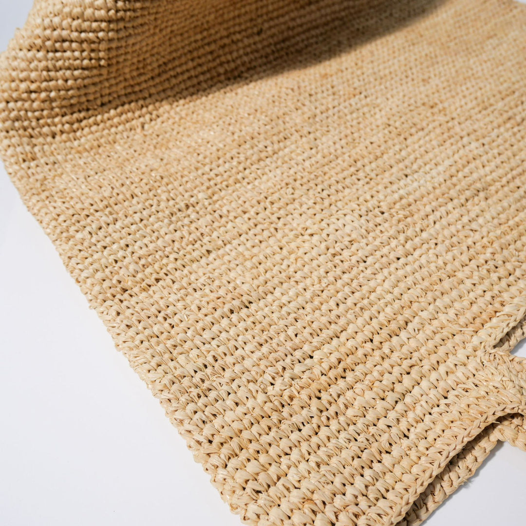Handcrafted Beach Bag Made of Natural Material Bowlift