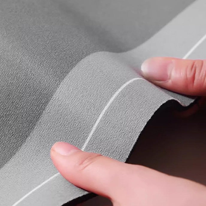Playful Pet-Themed Absorbent Mat Bowlift
