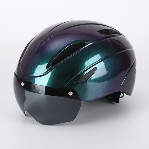 Cycling Helmet with Built-in Visor Bowlift