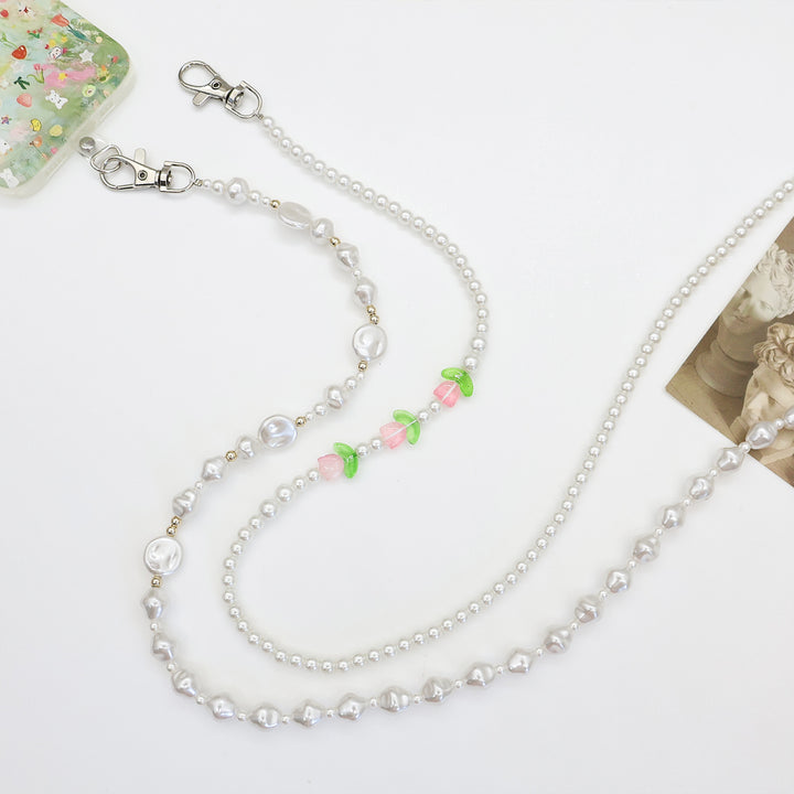Beaded Eyewear Chain with Stylish Checker Design Bowlift
